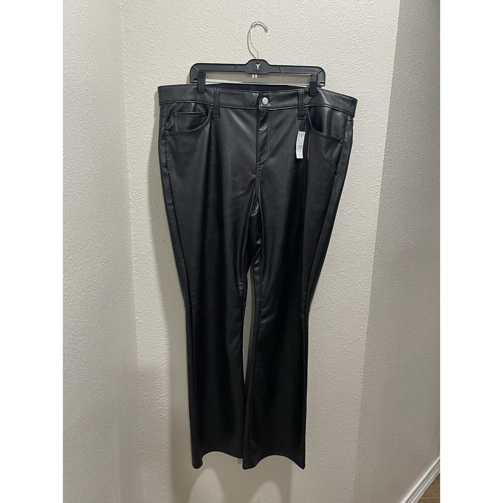 NWT!!! Gap Black High Rise Faux-Leather '70s Flare Pants - US LADIES SIZE 35/20